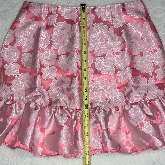 NWT Glamorous Collection Pink Floral Skirt (Size 6) - Picture 14 of 15